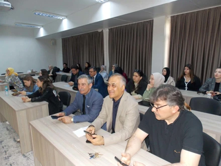 Sosyal Bilimlerde Yapay Zeka: Akademik Çalışma, Etik Kullanım ve Üretken Yapay Zeka Araçları